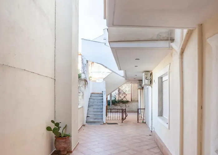 Kefi Apartment *
