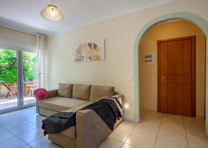 Kefi Apartment