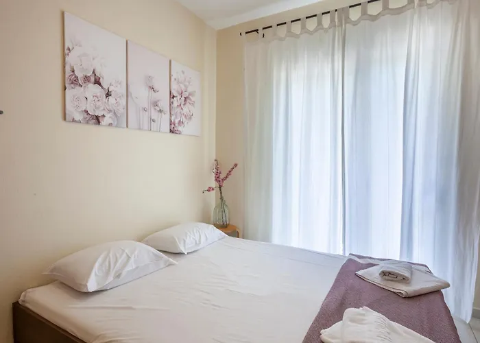 Kefi Apartment *